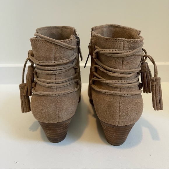 Vince Camuto Western Booties Wrap Around Tassel Brown Suede 6.5 - Picture 5 of 9